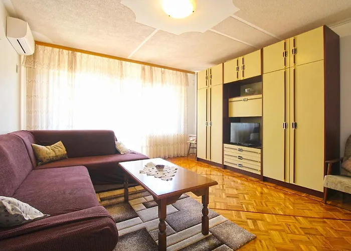 Apartments Marija 1198