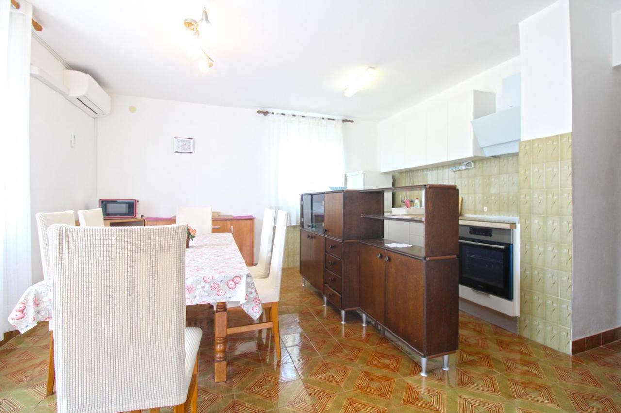 Apartment Marija 1198