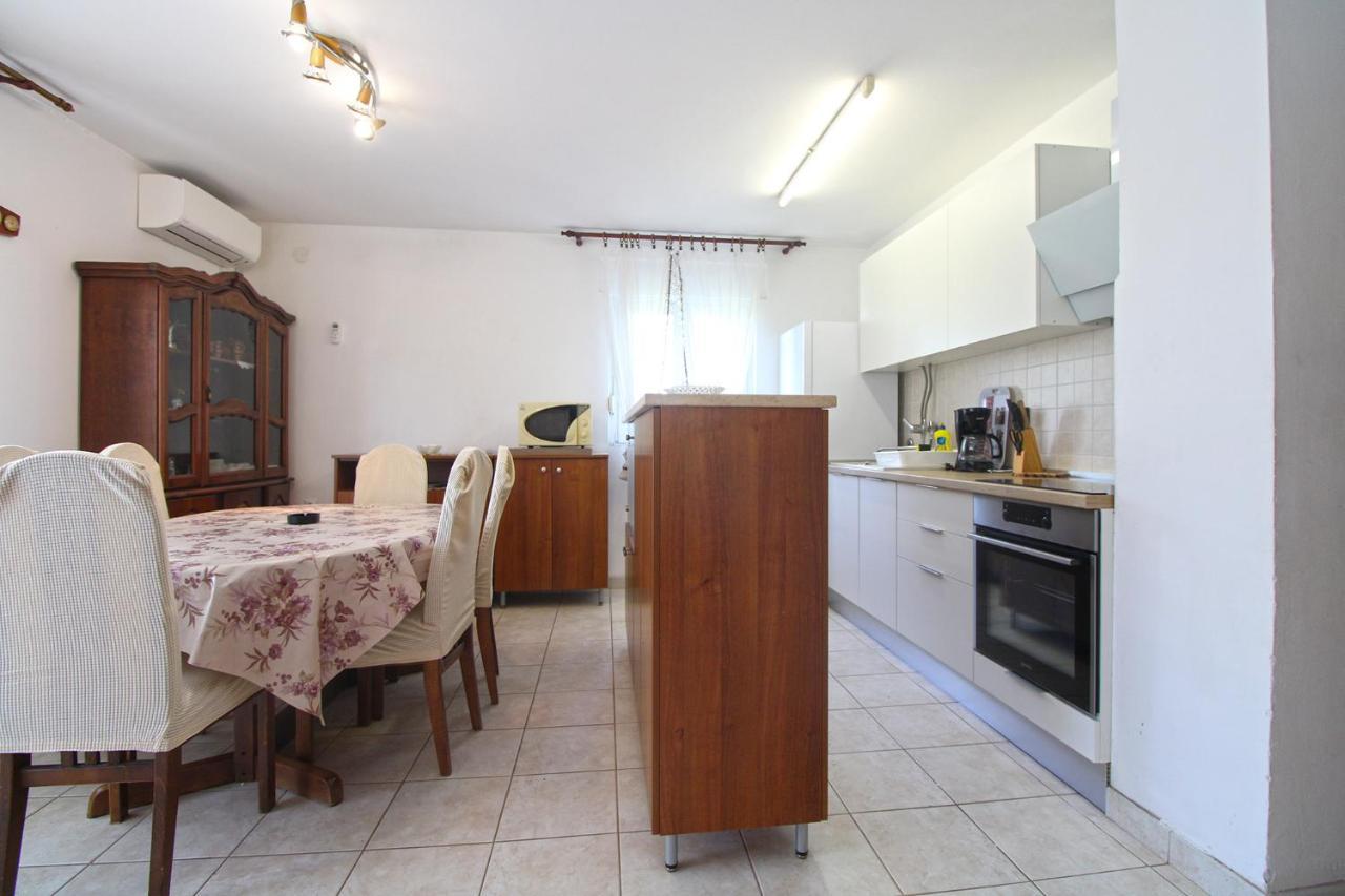 Apartment Marija 1198 Banjole